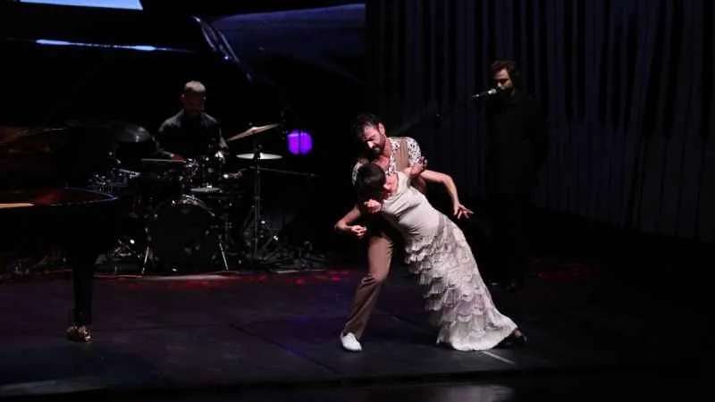 Dorantes, Antalya'da flamenko rüzgarı estirdi