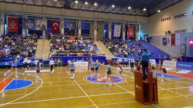 Sultanlar Ligi: Aydın Büyükşehir Belediyespor: 1 - Türk Hava Yolları: 3