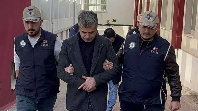 FETÖ’cü hükümlü öğretmen ve polis Adana’da yakalandı