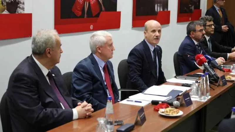 YÖK Başkanı Özvar: "Yapay zeka eğitim bakımından da bize çok önemli fırsatlar sağlayacak"