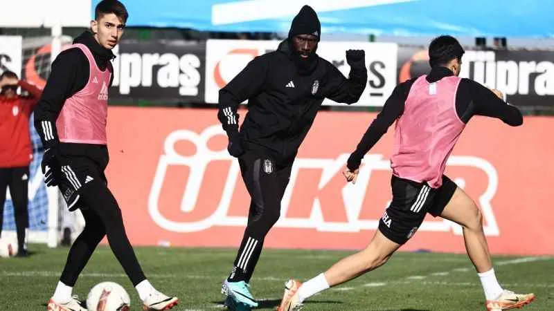 Beşiktaş, Alanyaspor maçı hazırlıklarına devam etti