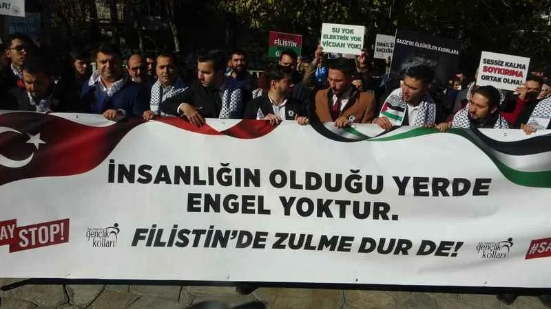 Muğla’da Filistin’e destek yürüyüşü gerçekleştirildi