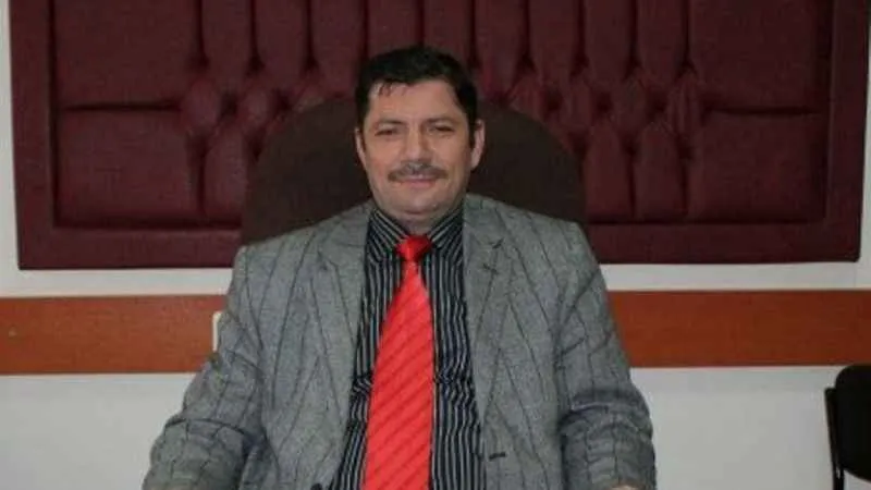 Yeniden Refah Partisi Selendi İlçe Başkanı istifa etti