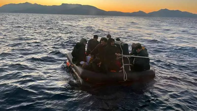 Datça’da 61 düzensiz göçmen kurtarıldı