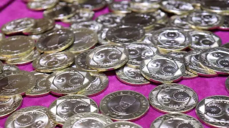 Kuyumcular yeni madeni 5 lirayı değerlendirdi