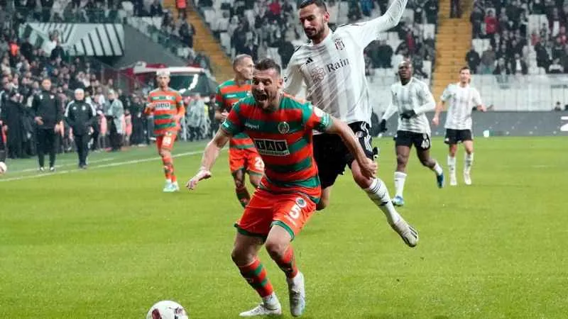 Beşiktaş: 1 - Alanyaspor: 3
