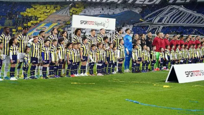 Fenerbahçe ile Galatasaray derbisinin kadro değerleri 13.5 milyar TL