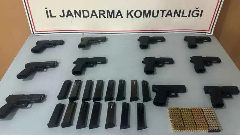 Şanlıurfa’da jandarmadan silah ve mühimmat kaçakçılığına geçit yok