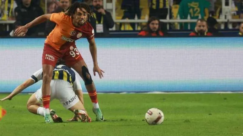 Lucas Torreira ve Sacha Boey Konyaspor maçında cezalı