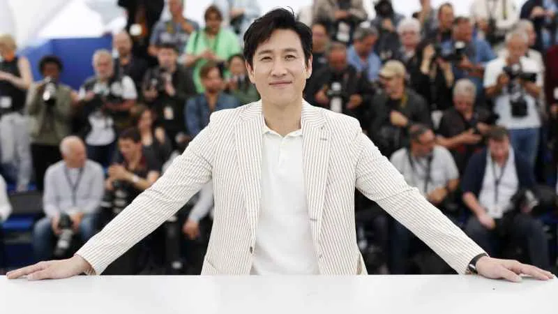 Parazit filminin oyuncusu aracında ölü bulundu