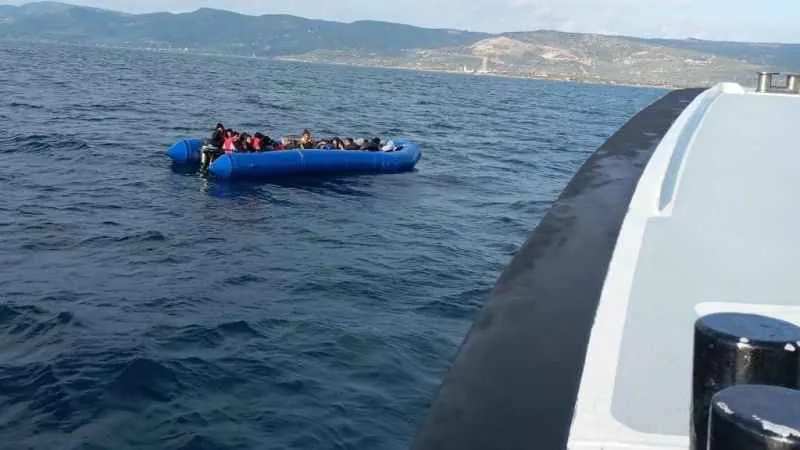 Ayvacık açıklarında 70 kaçak göçmen yakalandı