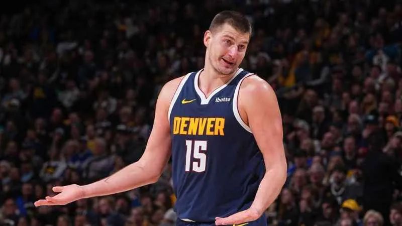 Nuggets'ta Nikola Jokic tarihe geçti
