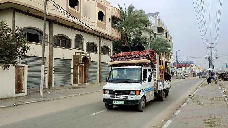İsrail'in saldırıları sebebiyle Gazze'de 657 bin kişi evlerini terk etti