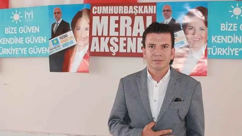 İYİ Partili belediye başkanı "Kan değişmesi gerek" diyerek istifa etti