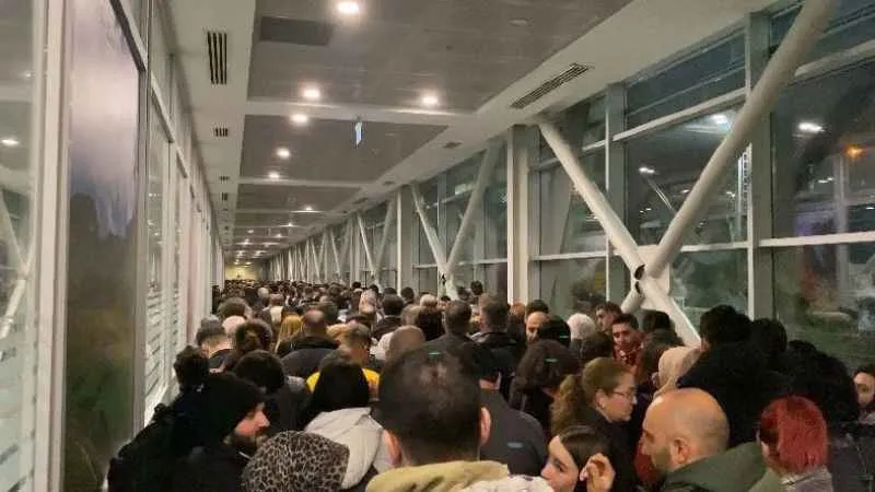 Sarp Sınır Kapısı'nda yılbaşı tatili yoğunluğu