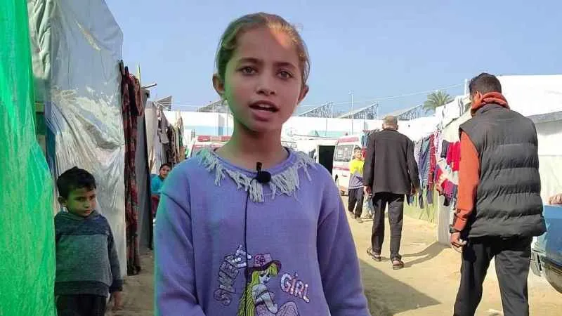 Filistinli kızdan dünyaya insanlık dersi