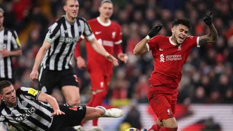 Lider Liverpool'dan Newcastle’a 4 gol