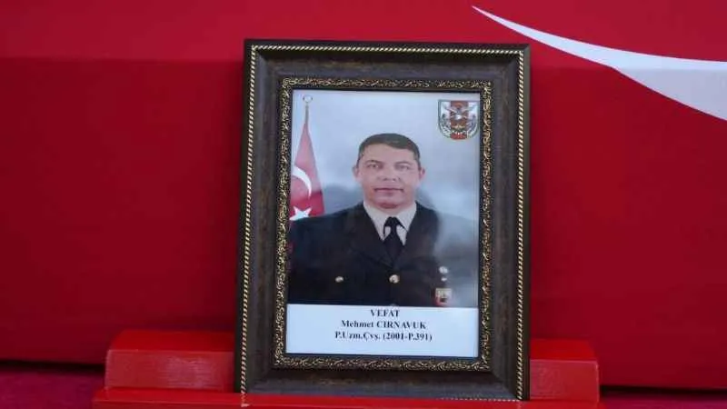 Piyade Uzman Çavuş Mehmet Cırnavuk defnedildi