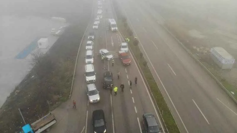 Çanakkale'de zincirleme kaza: 4 yaralı