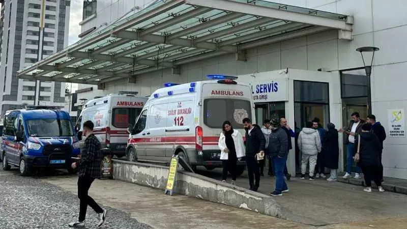 Kastamonu'da göz yaşartıcı gaz 86 öğrenciyi hastanelik etti