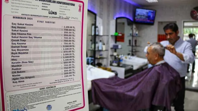 1100 liraya saç sakal kesimi