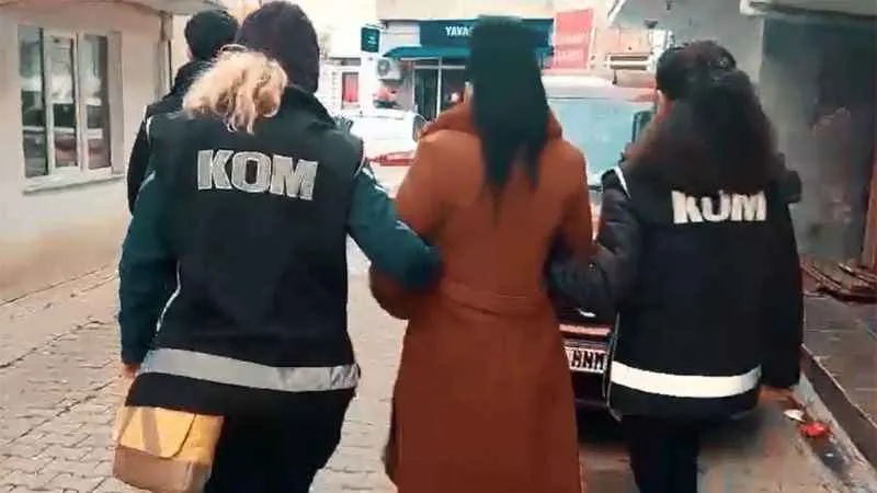 İnterpol'ün aradığı cinsel amaçlı insan kaçakçısı yakalandı