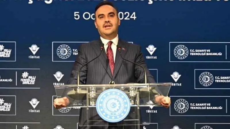 Bakan Kacır: "Türkiye'nin uzay çalışmalarında bir ilke daha imza atacağız"