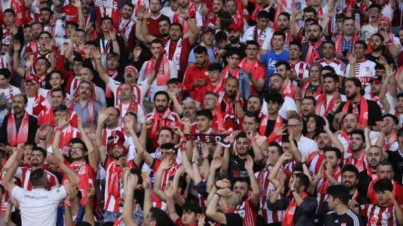 Sivasspor - Galatasaray maçının biletleri satışta