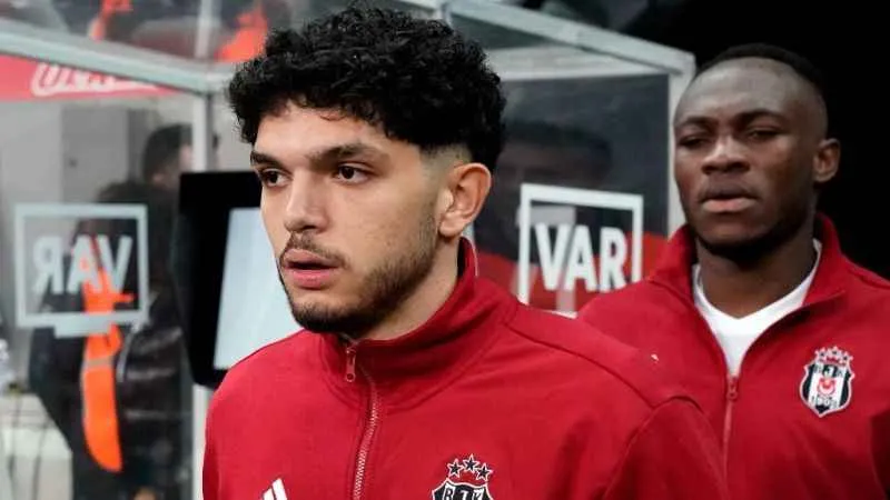 Emrecan Terzi doğum gününde ilk defa forma giydi