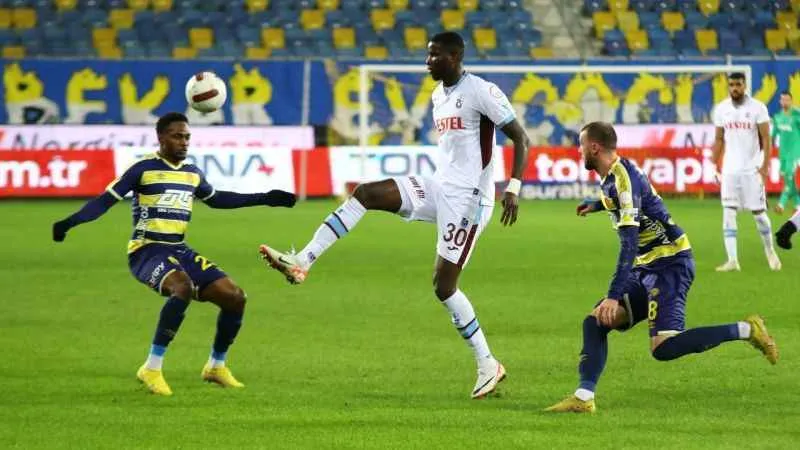 Trabzonspor, Ankara'dan 3 puanla dönüyor