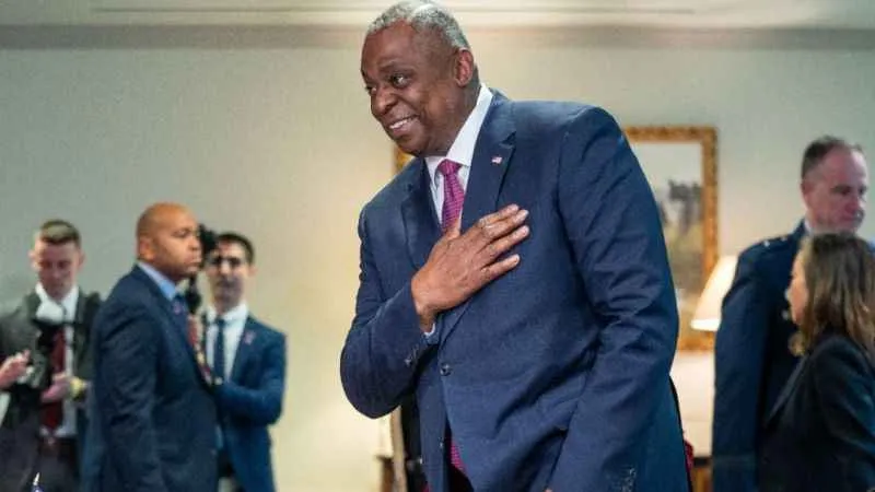 ABD Savunma Bakanı Austin kansere yakalanmış