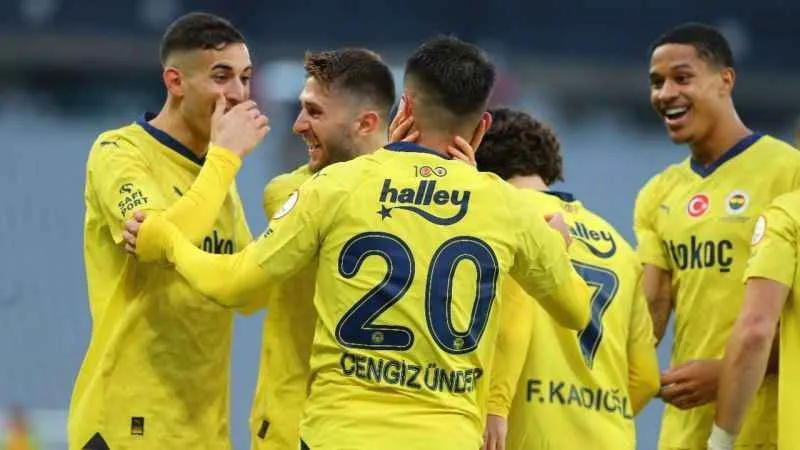Fenerbahçe Çaykur Rizespor ve Pendikspor'ın ardından 3. defa 5 gol attı