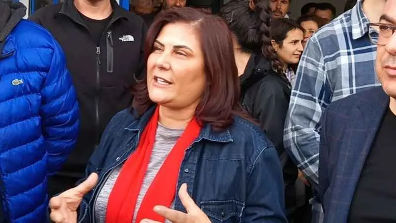 Özlem Çerçioğlu: Soru bildiğimiz yerden geldi