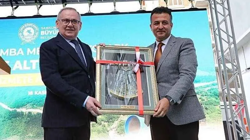 Samsun'da Mustafa Demir, Halit Doğan'a başarılar diledi