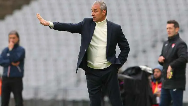 İsmail Kartal yenilmezlik serisini artırıyor