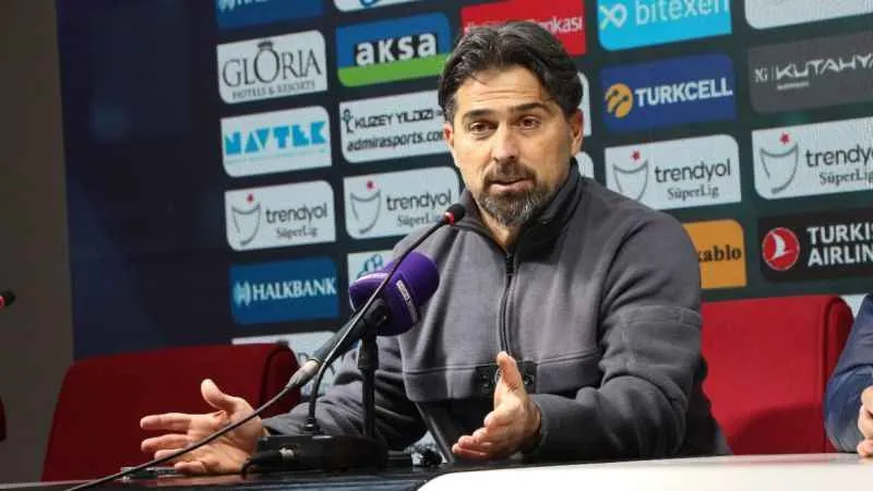 İlhan Palut: Bugün oyunumuz tatmin edici asla değildi