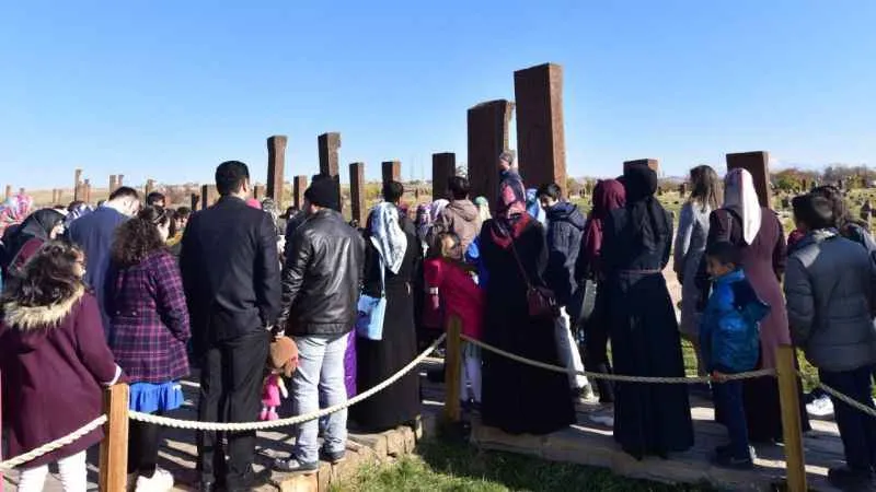 Selçuklu Meydan Mezarlığı 2023 yılında ziyaretçi akınına uğradı