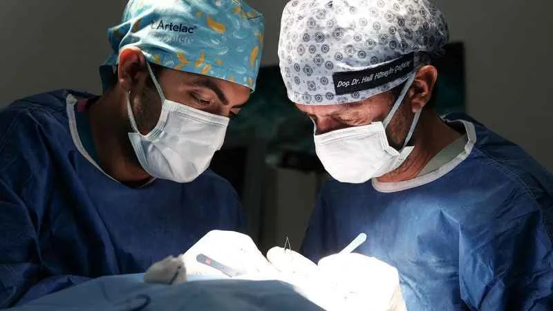 Göz sağlığı için göz kapağı ameliyatı 