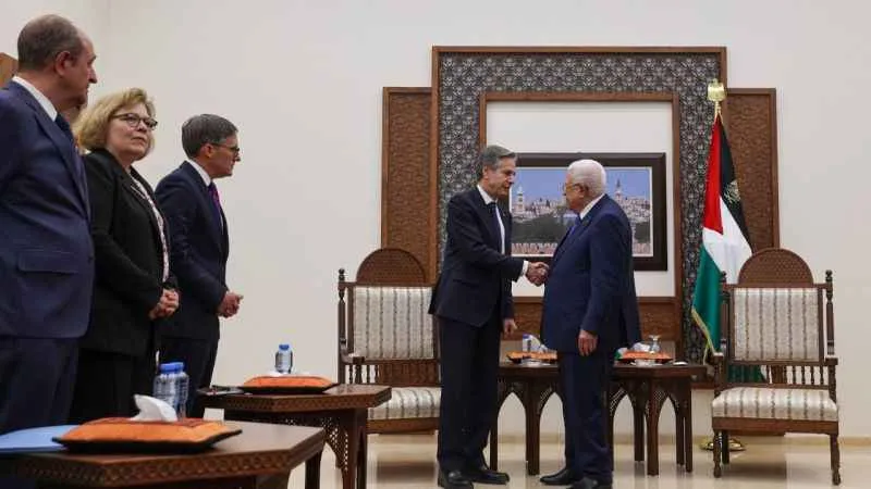 Antony Blinken'e Batı Şeria'da protesto şoku