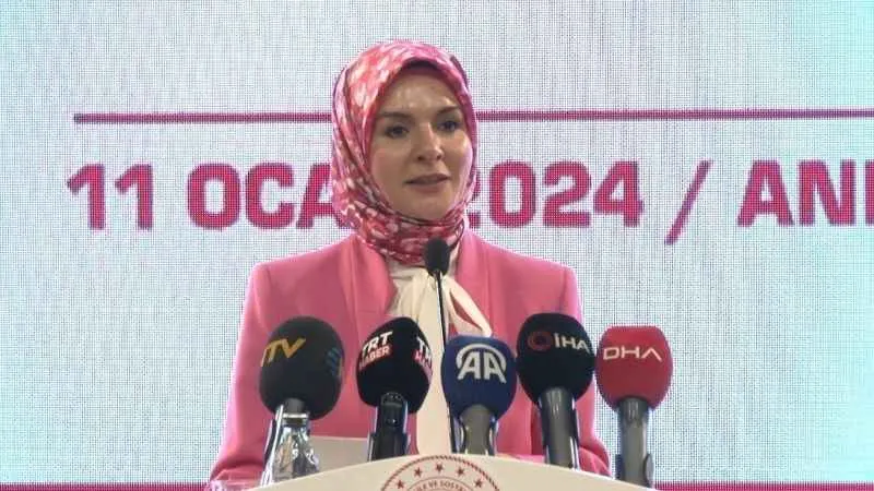 Bakan Göktaş'tan "Görme engellilere istihdam" açıklaması 