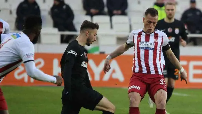 Galatasaray, Sivas deplasmanında galibiyeti koruyamadı