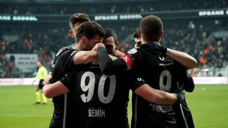 Santos geldi, Beşiktaş ligde 3 maç sonra evinde kazandı
