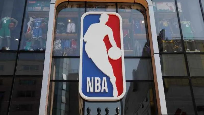 NBA'de normal sezon 5 maçla devam etti