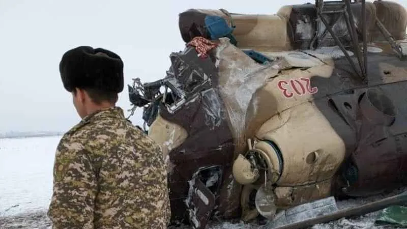 Kırgızistan’da askeri helikopter eğitim sırasında düştü
