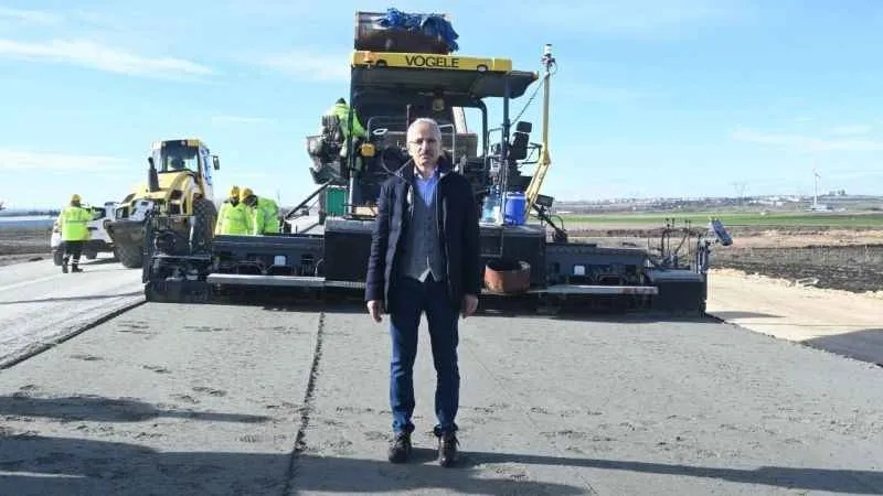 Bakan Uraloğlu: "Halkalı-Kapıkule Hızlı Tren Projesi" hızla sürüyor 