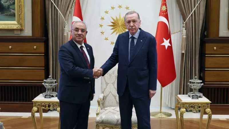 Cumhurbaşkanı Erdoğan, DSP lideri Aksakal ile görüştü