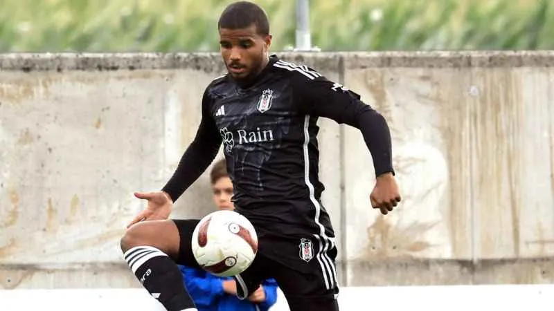 Beşiktaş, Rosier'i Nice'e kiraladı