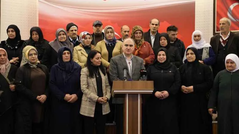 Evlatlarını bekleyen Diyarbakır annelerinden Konya'ya ziyaret