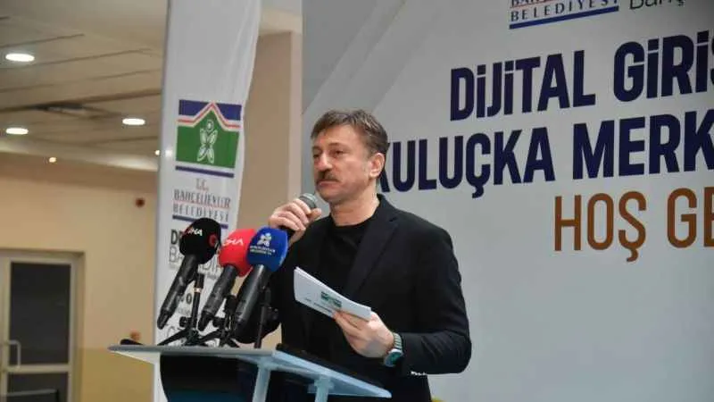 Alper Gezeravcı Dijital Girişimcilik ve Kuluçka Merkezi açıldı