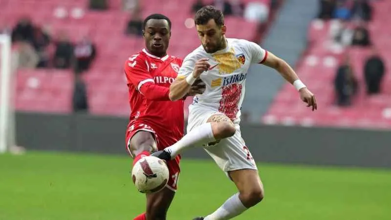 Samsunspor, Kayserispor'u 2-0 mağlup etti